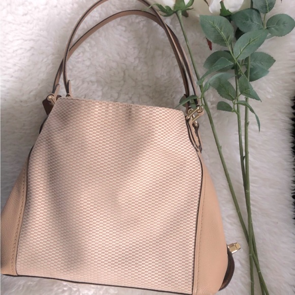 Sold - Picture 4 of 9